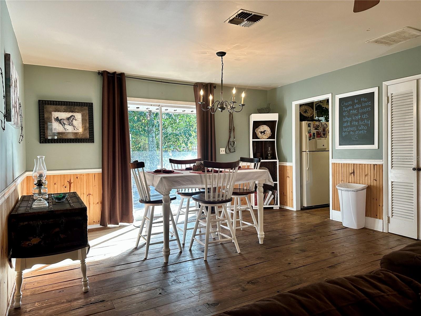 MEADOWBROOK RANCHES - Residential