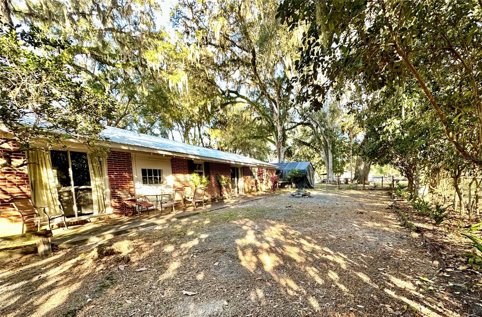 MEADOWBROOK RANCHES - Residential