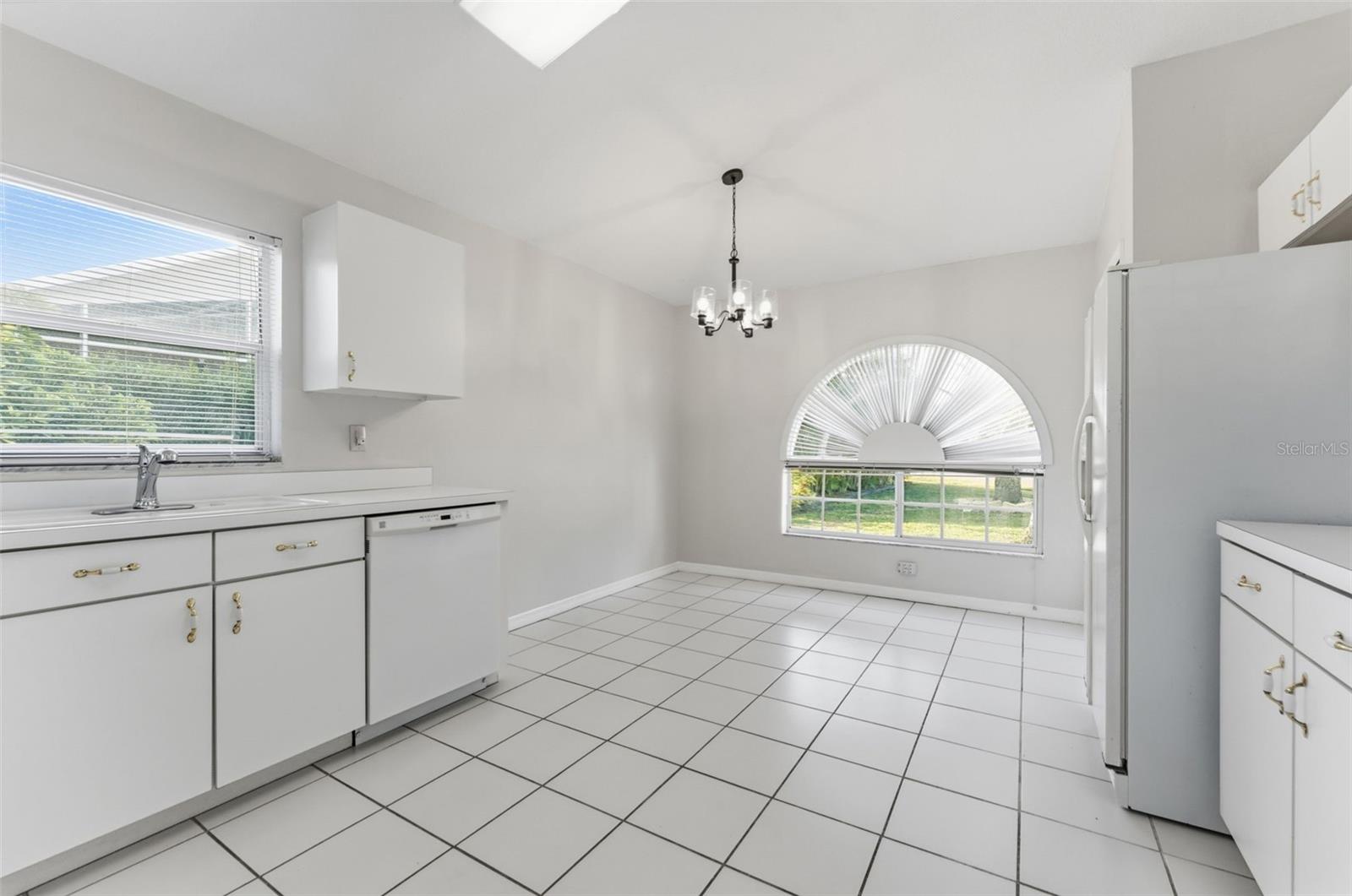 MEADOW BROOK UNIT 3 - Residential