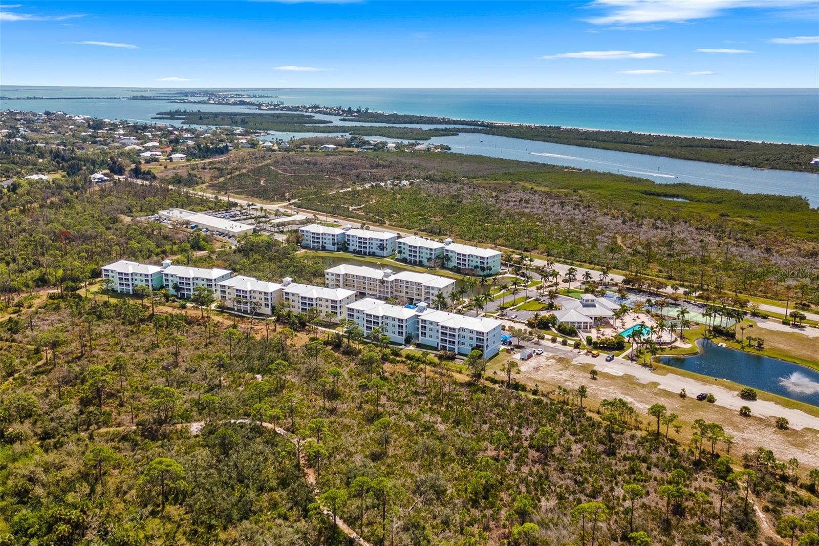 CAPE HAZE RESIDENCE C 7/9 - Residential