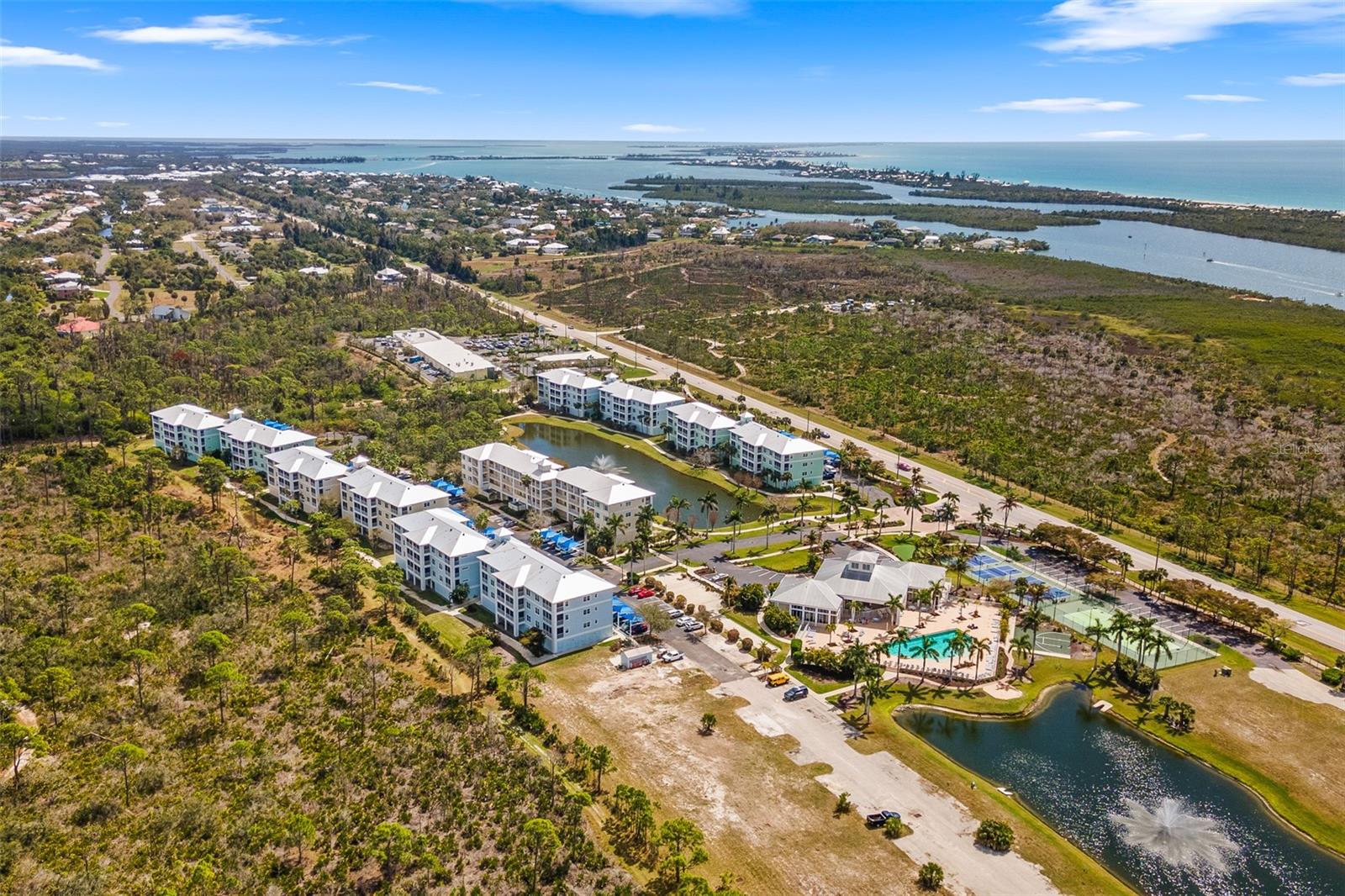 CAPE HAZE RESIDENCE C 7/9 - Residential