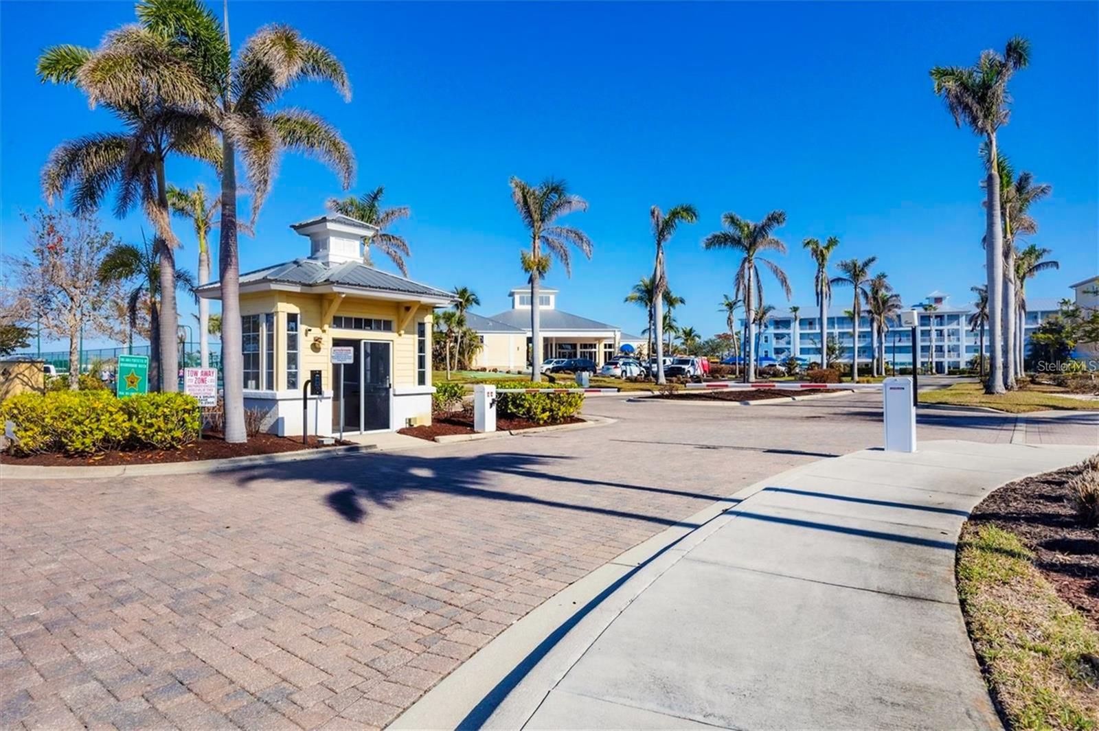 CAPE HAZE RESIDENCE C 7/9 - Residential