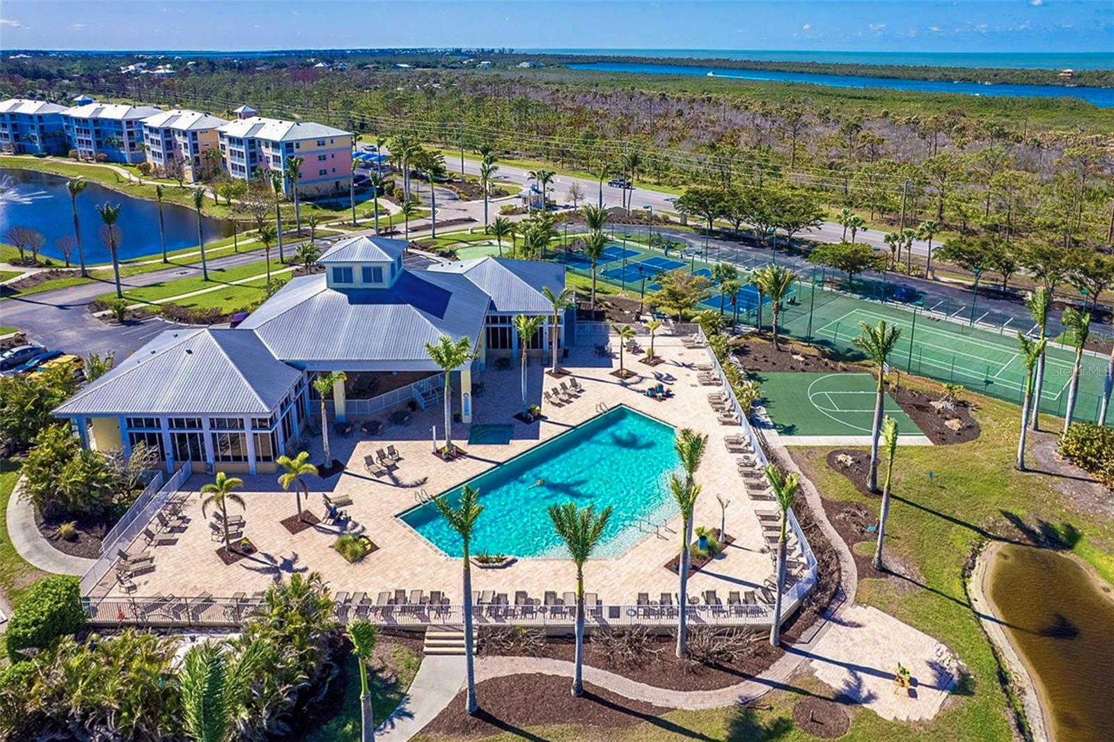 CAPE HAZE RESIDENCE C 7/9 - Residential