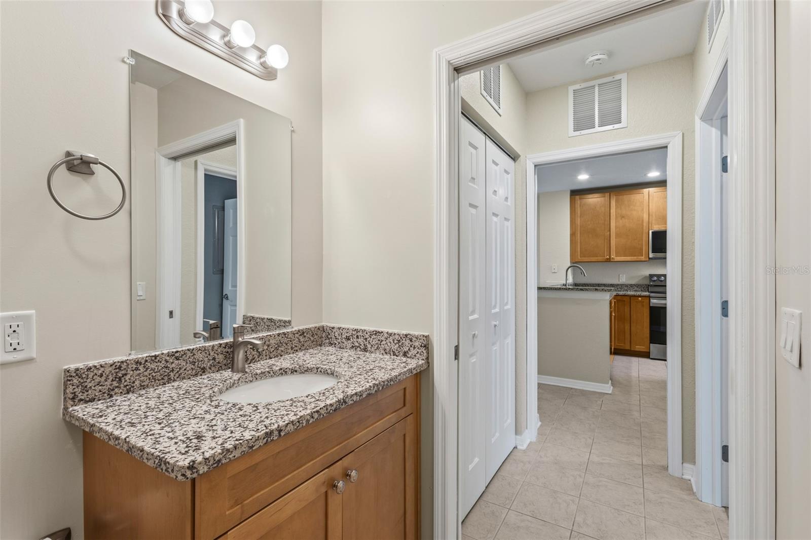 CAPE HAZE RESIDENCE C 7/9 - Residential