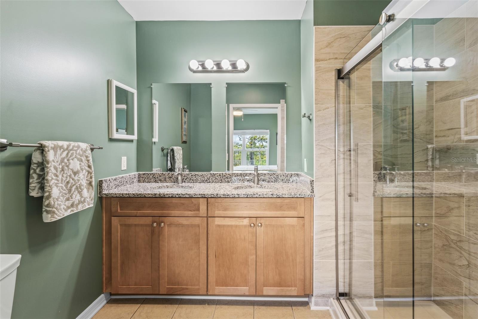 CAPE HAZE RESIDENCE C 7/9 - Residential