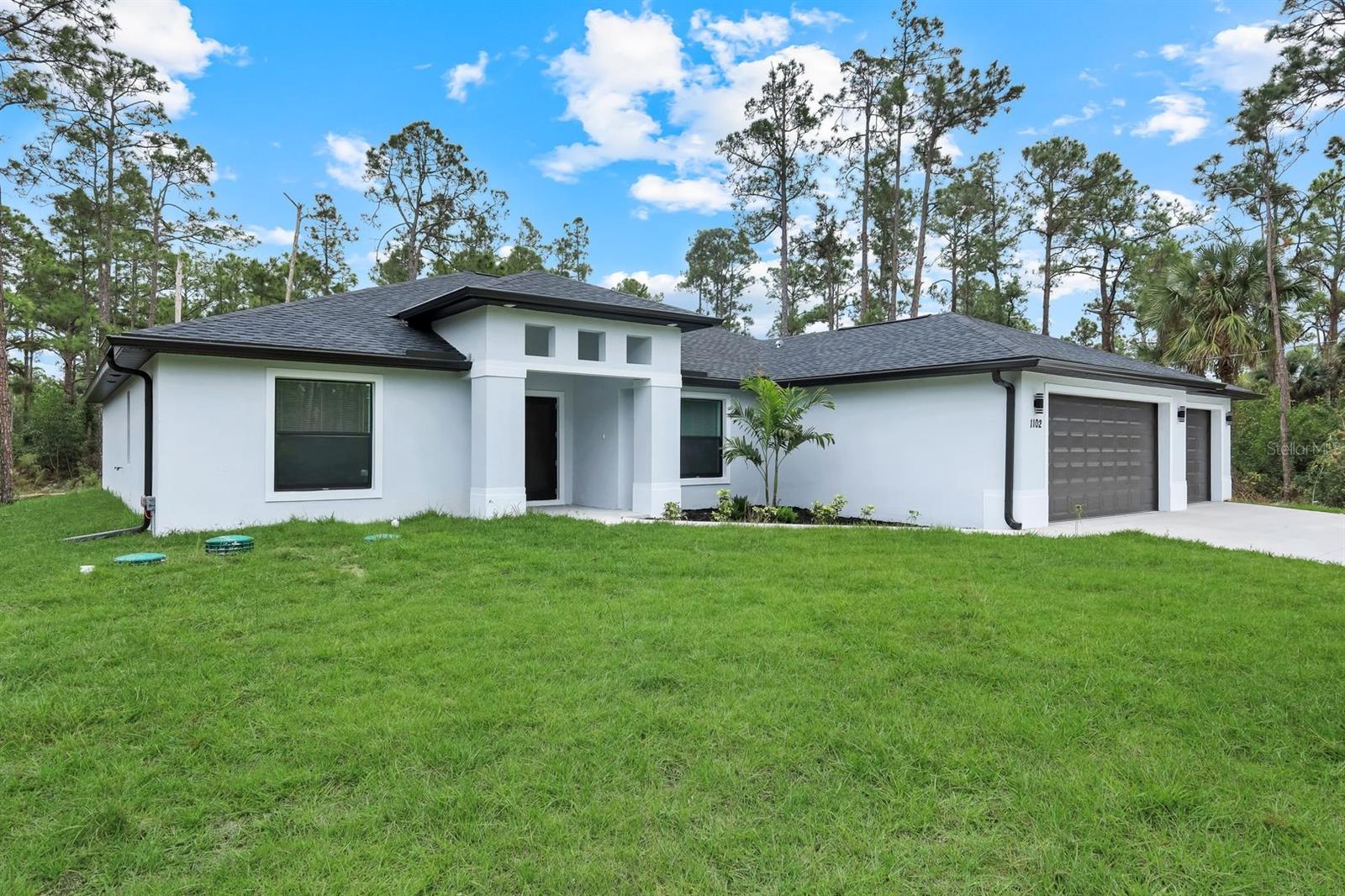 LEHIGH ACRES - Residential