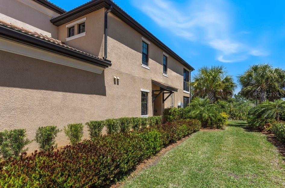 10055 CROOKED CREEK DRIVE 103