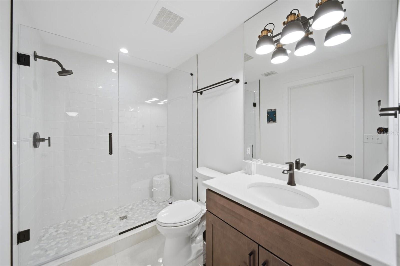 MIRROR, THE CONDO - Residential