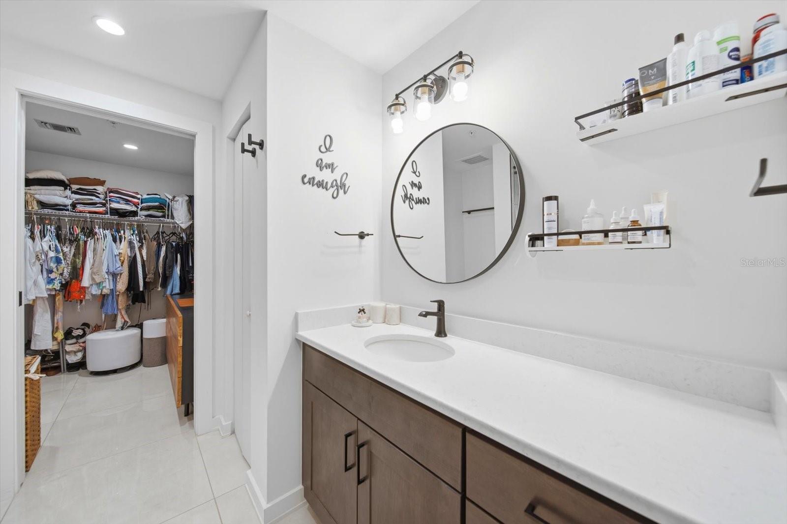MIRROR, THE CONDO - Residential