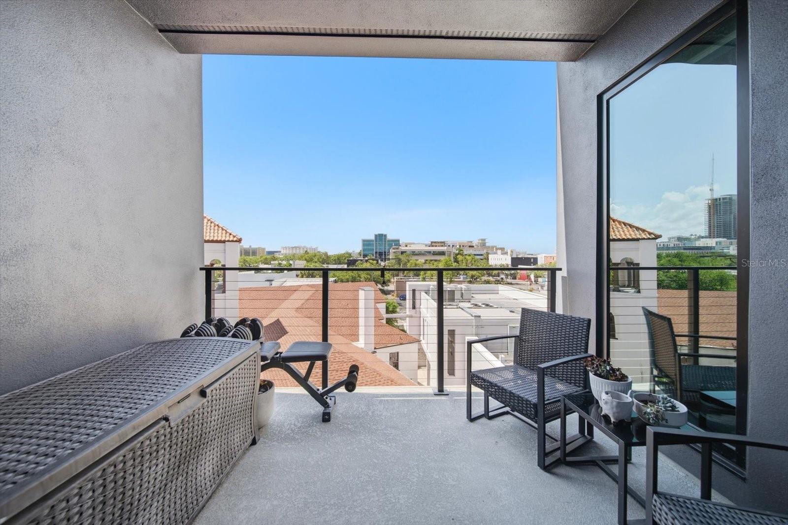 MIRROR, THE CONDO - Residential
