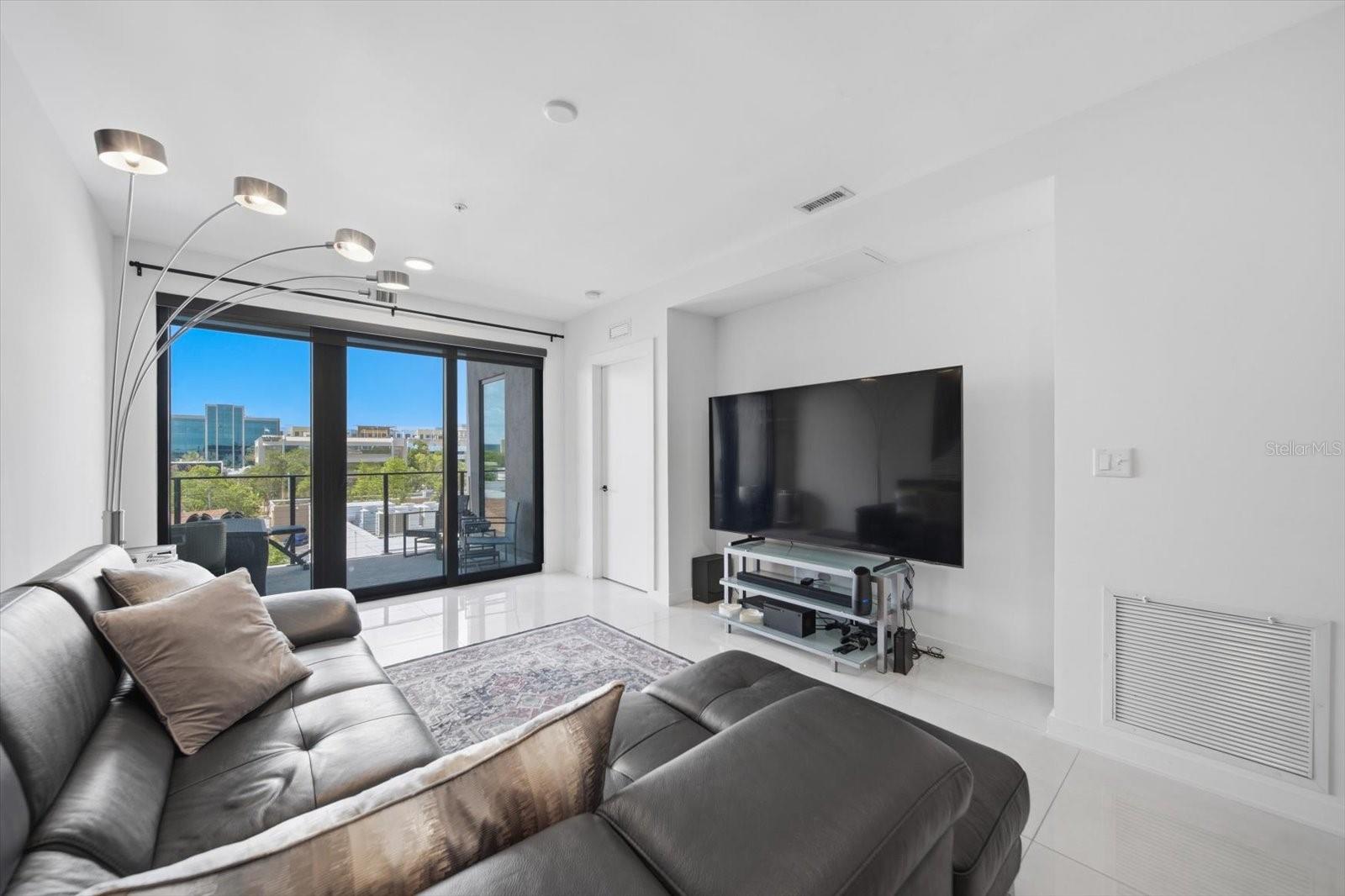 MIRROR, THE CONDO - Residential