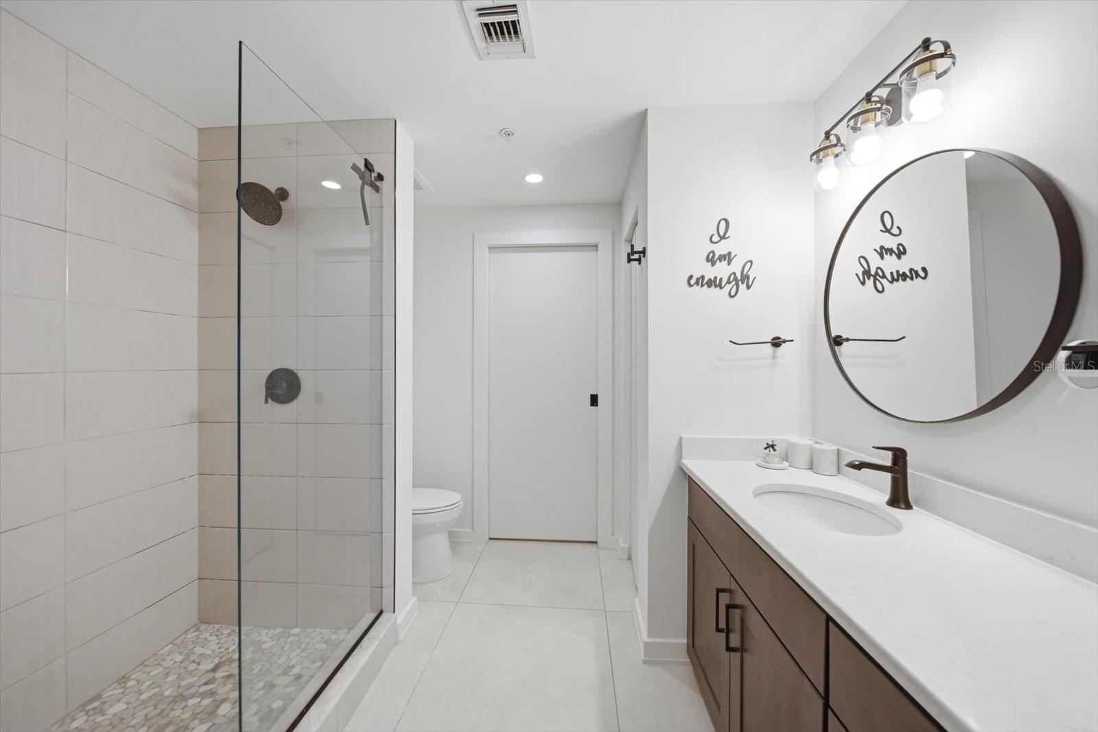 MIRROR, THE CONDO - Residential