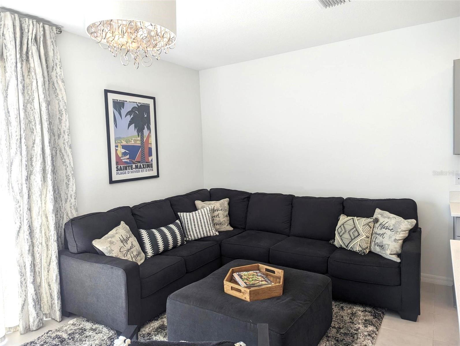 SORRENTO PH I - Residential Lease