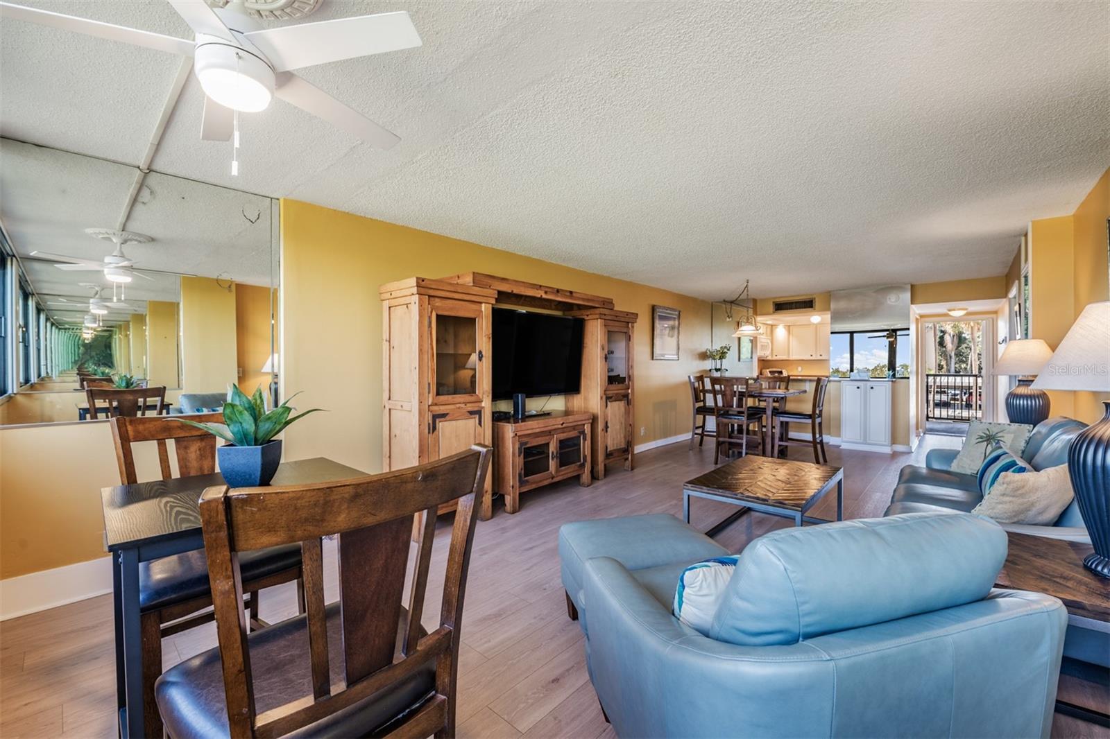 COVE CAY 26-18 VILLAGE I - Residential