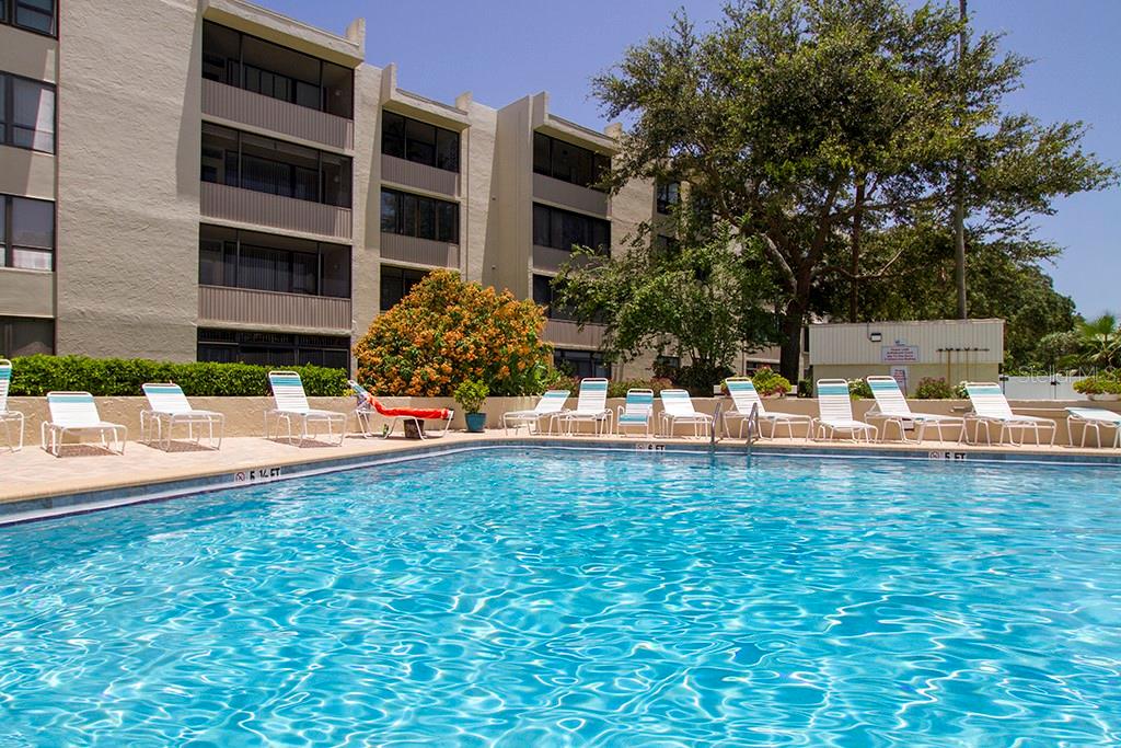 COVE CAY 26-18 VILLAGE I - Residential