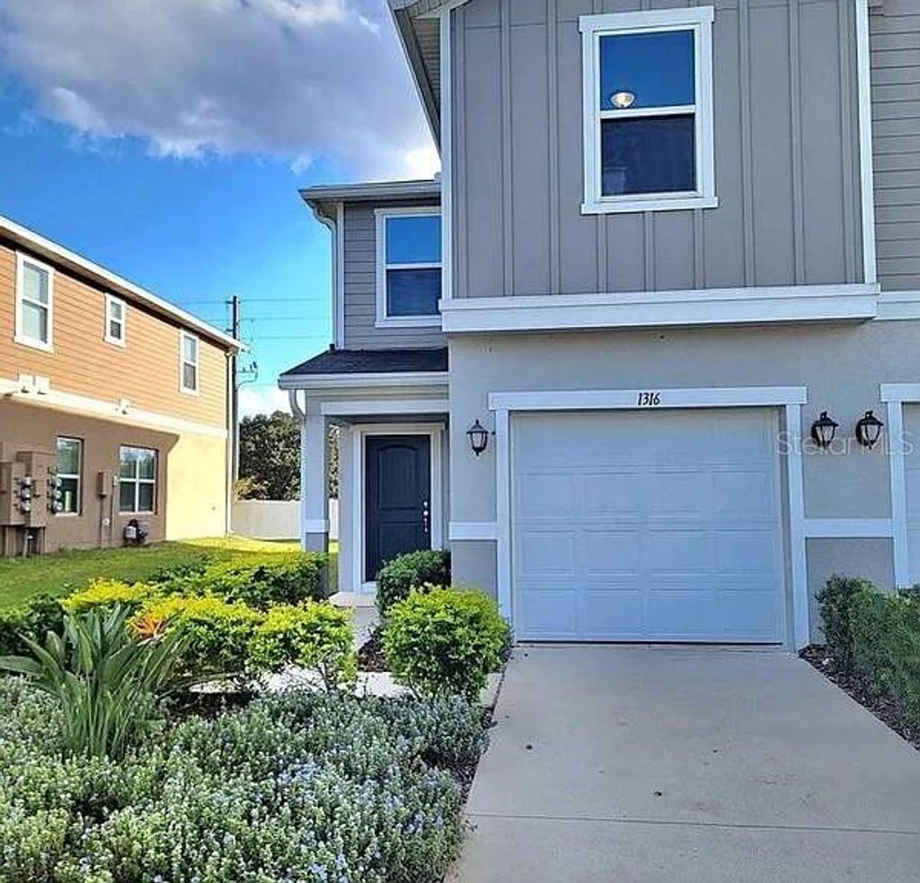 Photo of 1316 Mirabella Circle, Davenport, FL 33897 (MLS # O6400683)