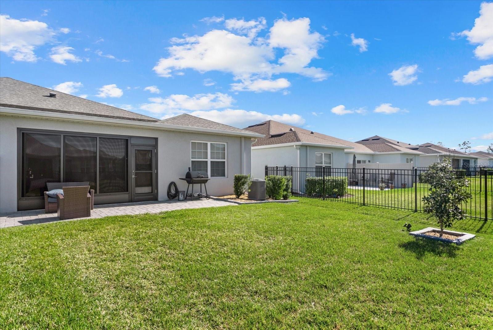 PALMS/WEST PORT - Residential