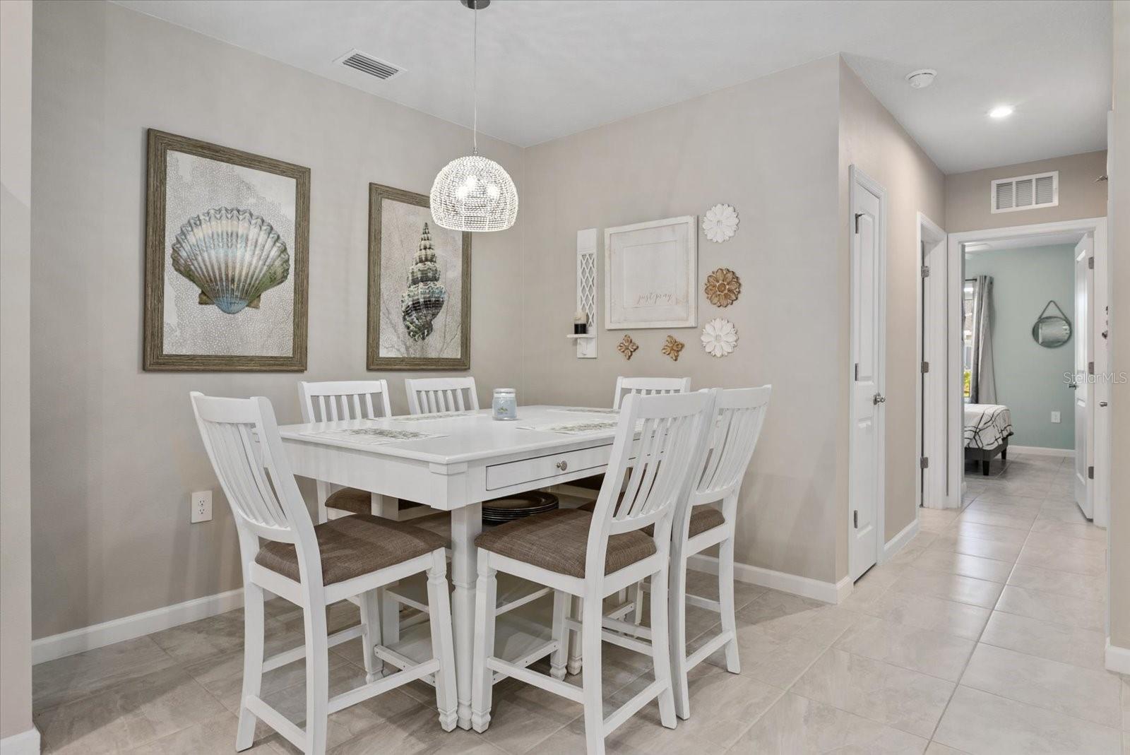 PALMS/WEST PORT - Residential