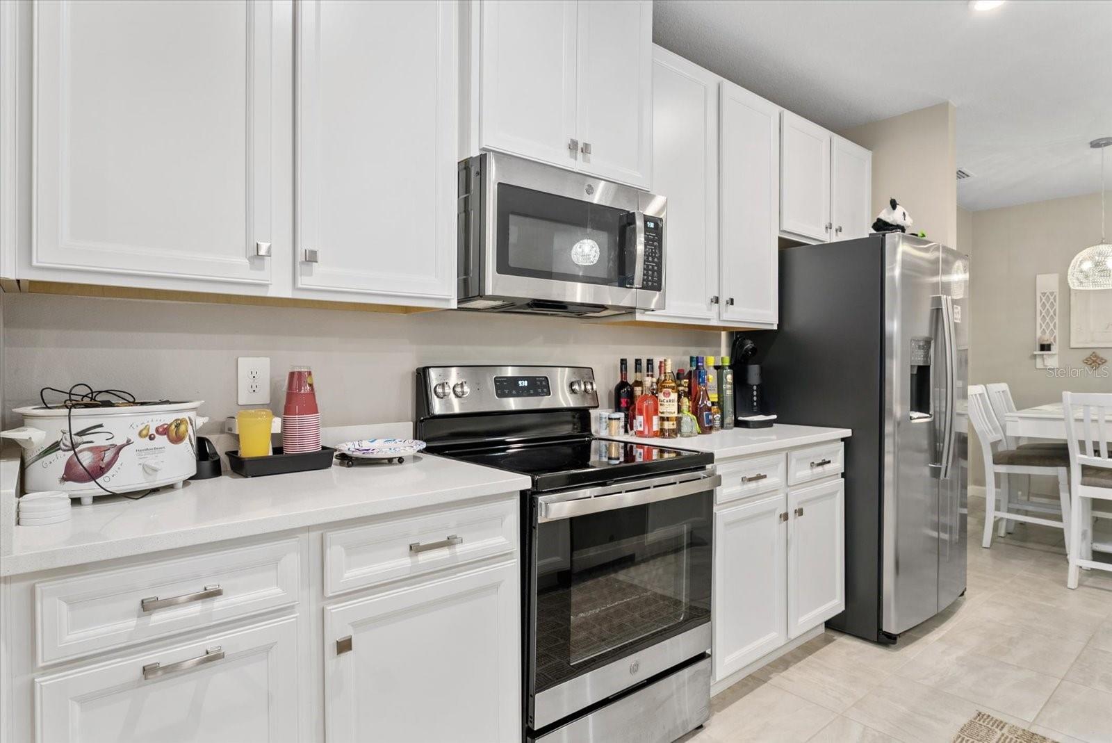 PALMS/WEST PORT - Residential