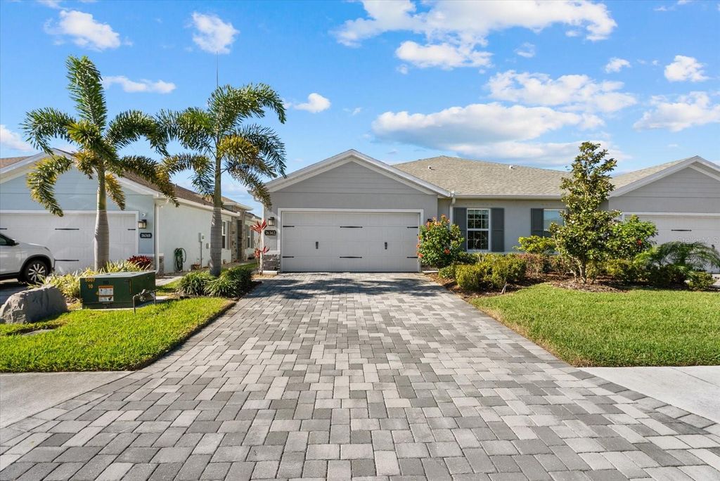 Photo of 16342 Coconut Palm Drive, Port Charlotte, FL 33953 (MLS # N6143236)