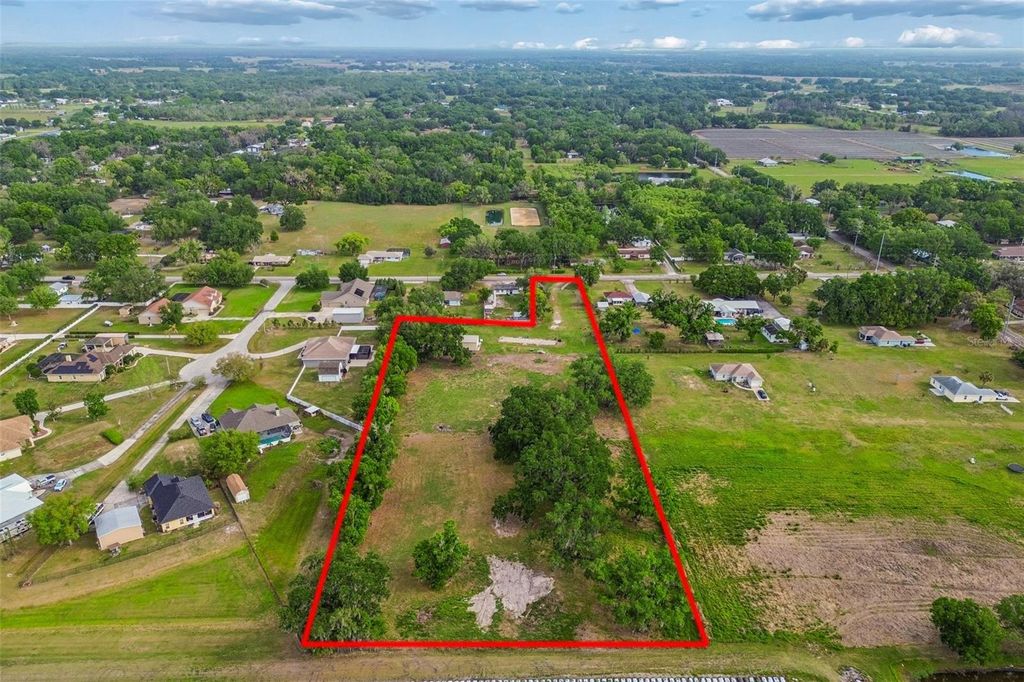 Photo of 3005 W Sam Allen Road, Plant City, FL 33565 (MLS # TB8493008)