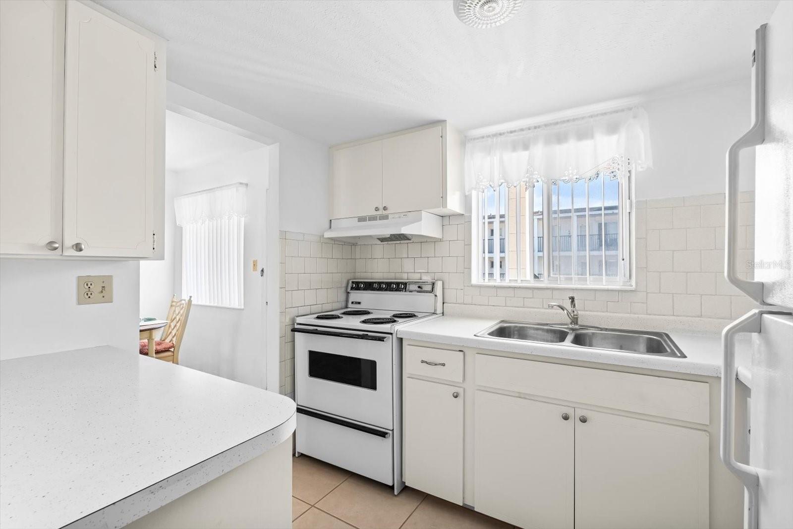 BAYSHORE GARDENS - Residential