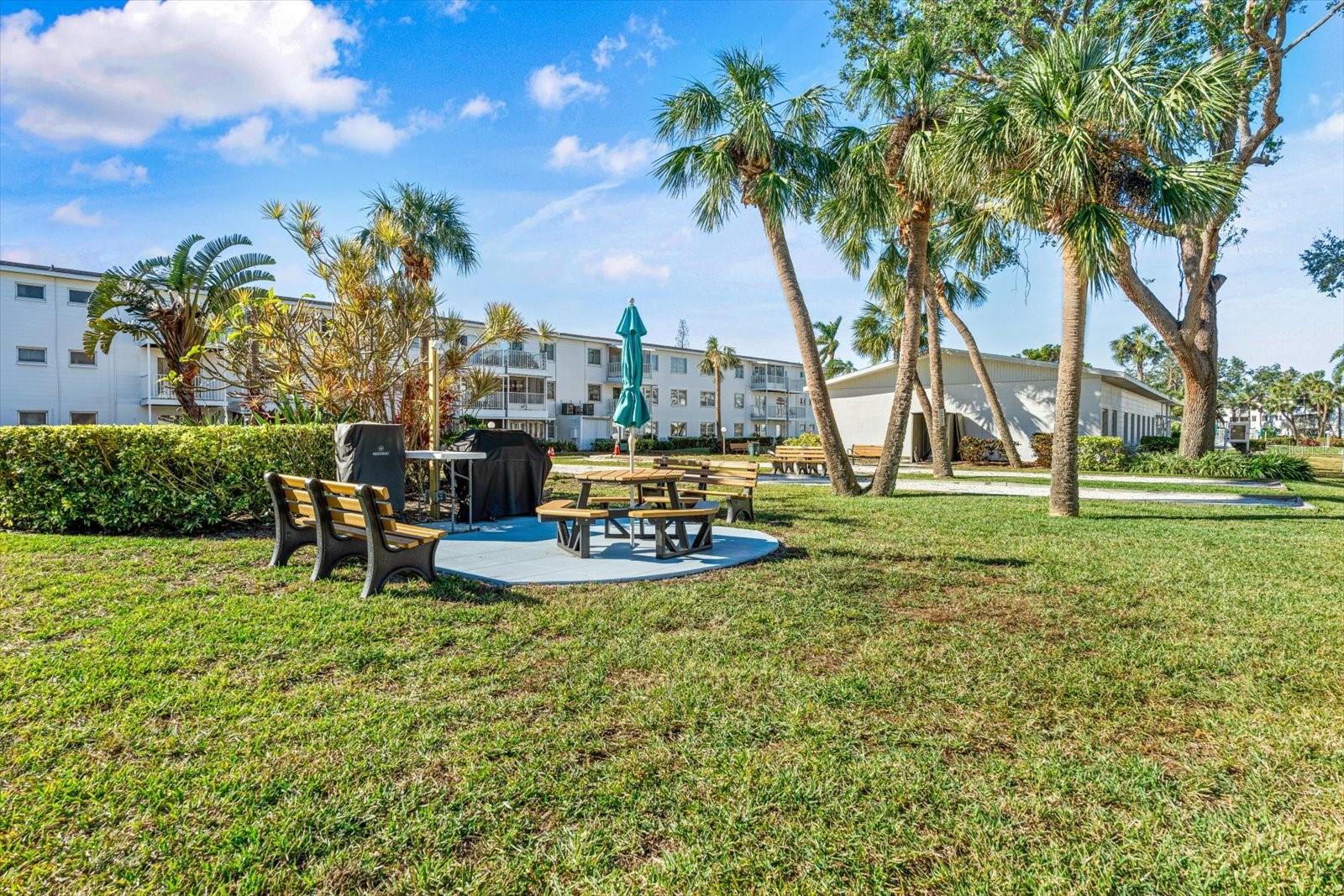 BAYSHORE GARDENS - Residential