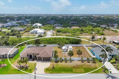 Photo of 14527 Maysville Circle, Port Charlotte, FL 33981 (MLS # D6141761)