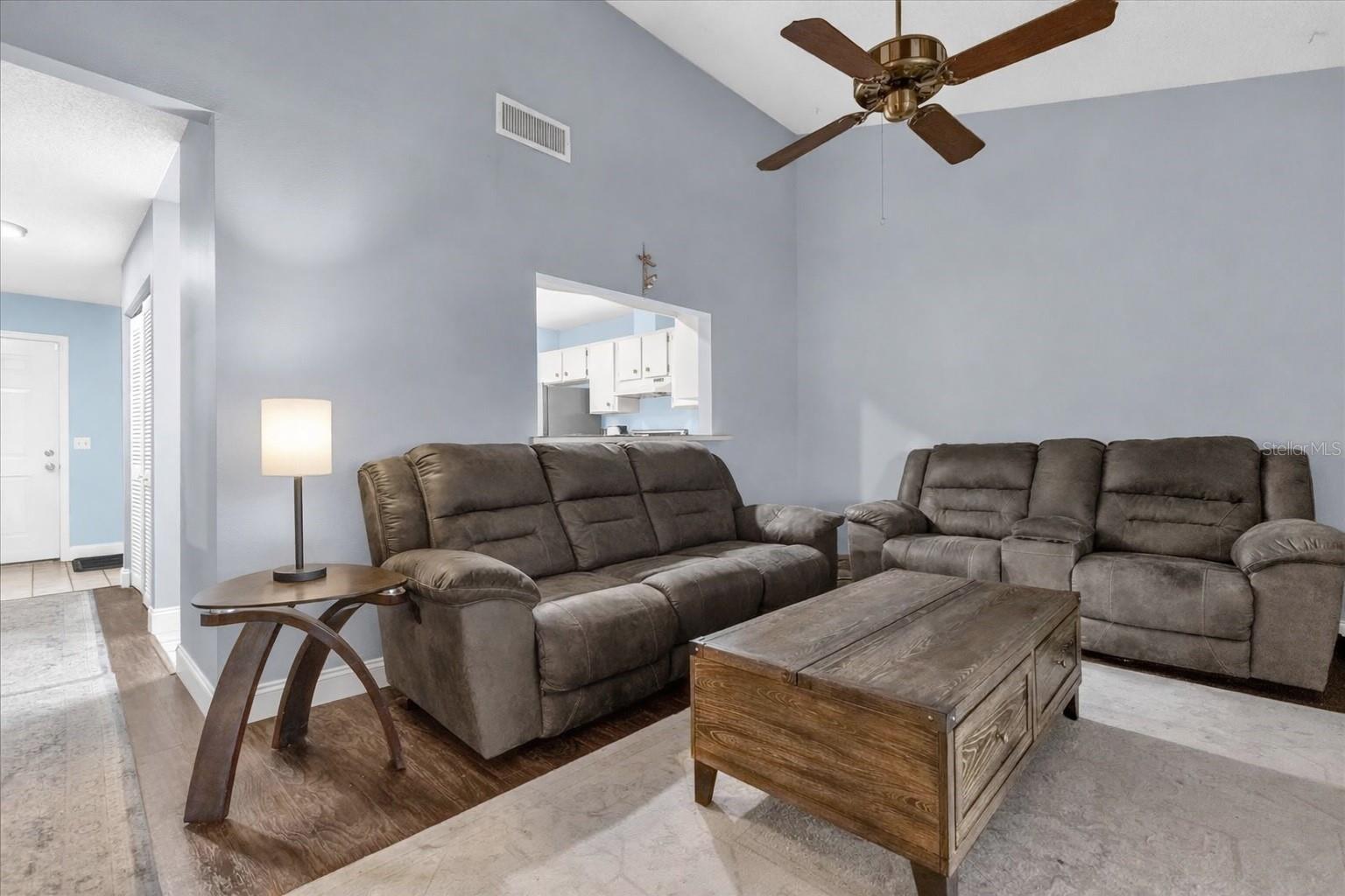 MONTGOMERY SQUARE - Residential