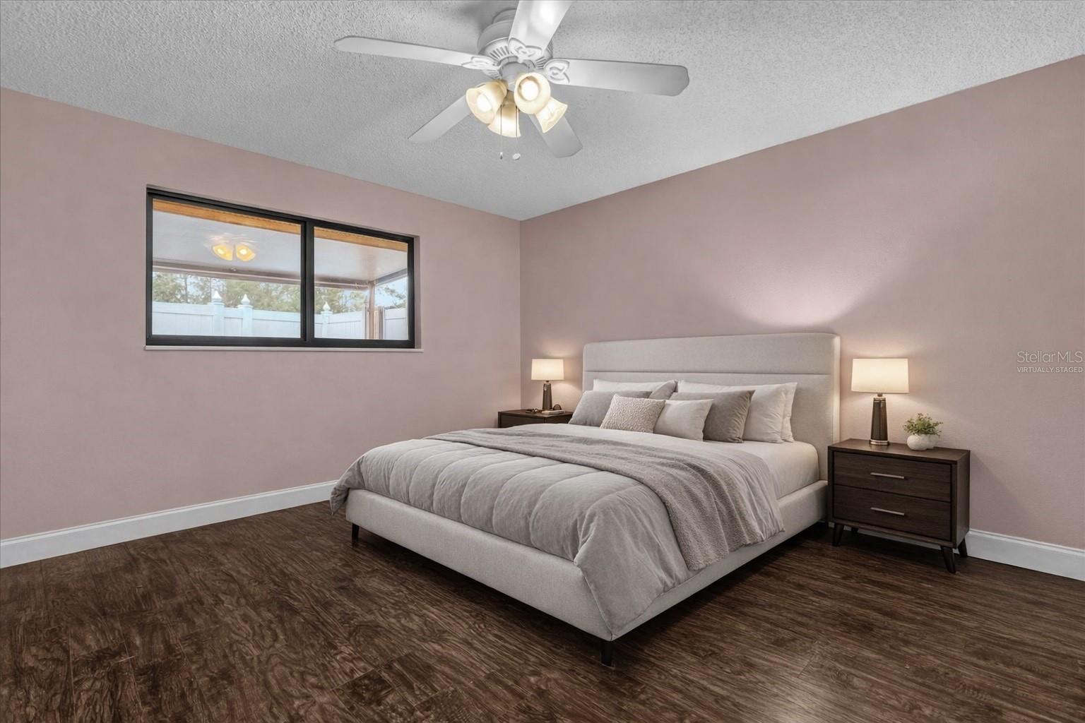 MONTGOMERY SQUARE - Residential