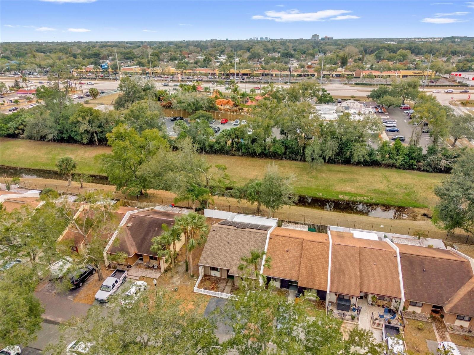 MONTGOMERY SQUARE - Residential