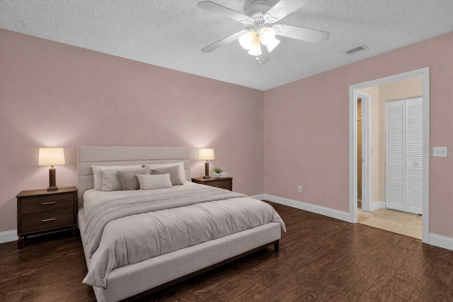 MONTGOMERY SQUARE - Residential