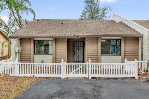 Photo of 522 Derby Drive, Altamonte Springs, FL 32714 (MLS # O6379820)