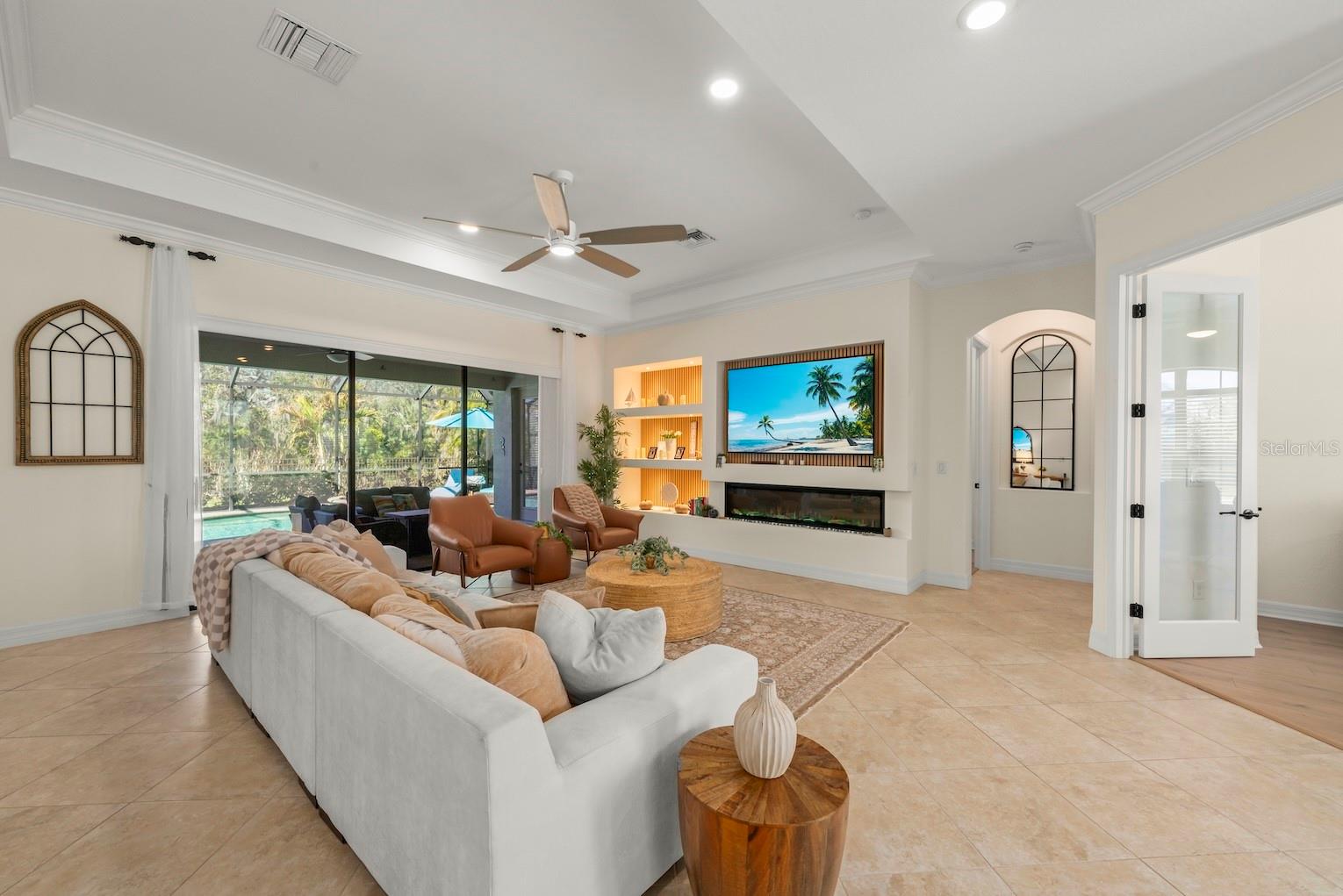 BRIDGEWATER AT LAKEWOOD RANCH - Residential