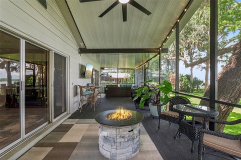 Tiny photo for 1000 N Lakeshore Boulevard, Howey In The Hills, FL 34737 (MLS # O6428479)