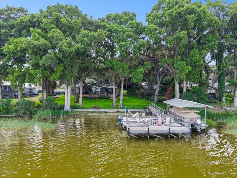 Tiny photo for 1000 N Lakeshore Boulevard, Howey In The Hills, FL 34737 (MLS # O6428479)