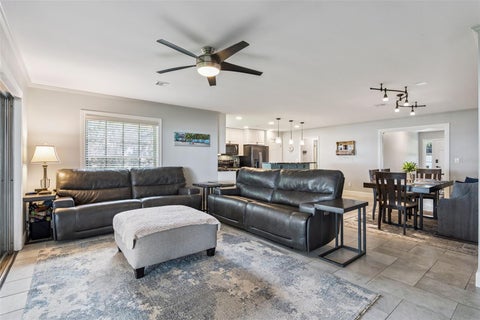 Tiny photo for 1000 N Lakeshore Boulevard, Howey In The Hills, FL 34737 (MLS # O6428479)
