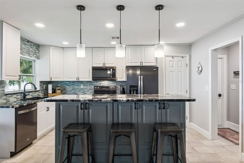 Tiny photo for 1000 N Lakeshore Boulevard, Howey In The Hills, FL 34737 (MLS # O6428479)