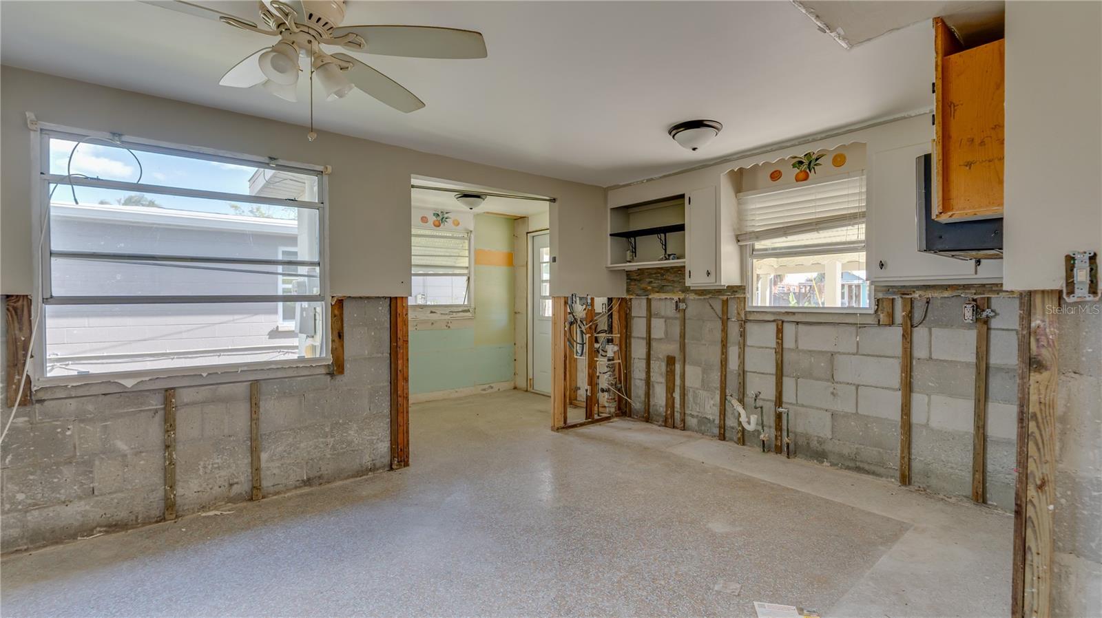 PAGES REP OF MITCHELLS BEACH - Residential
