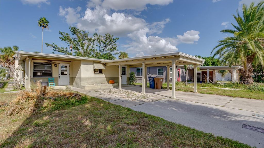 Photo of 13313 2nd Street E, Madeira Beach, FL 33708 (MLS # P4936595)