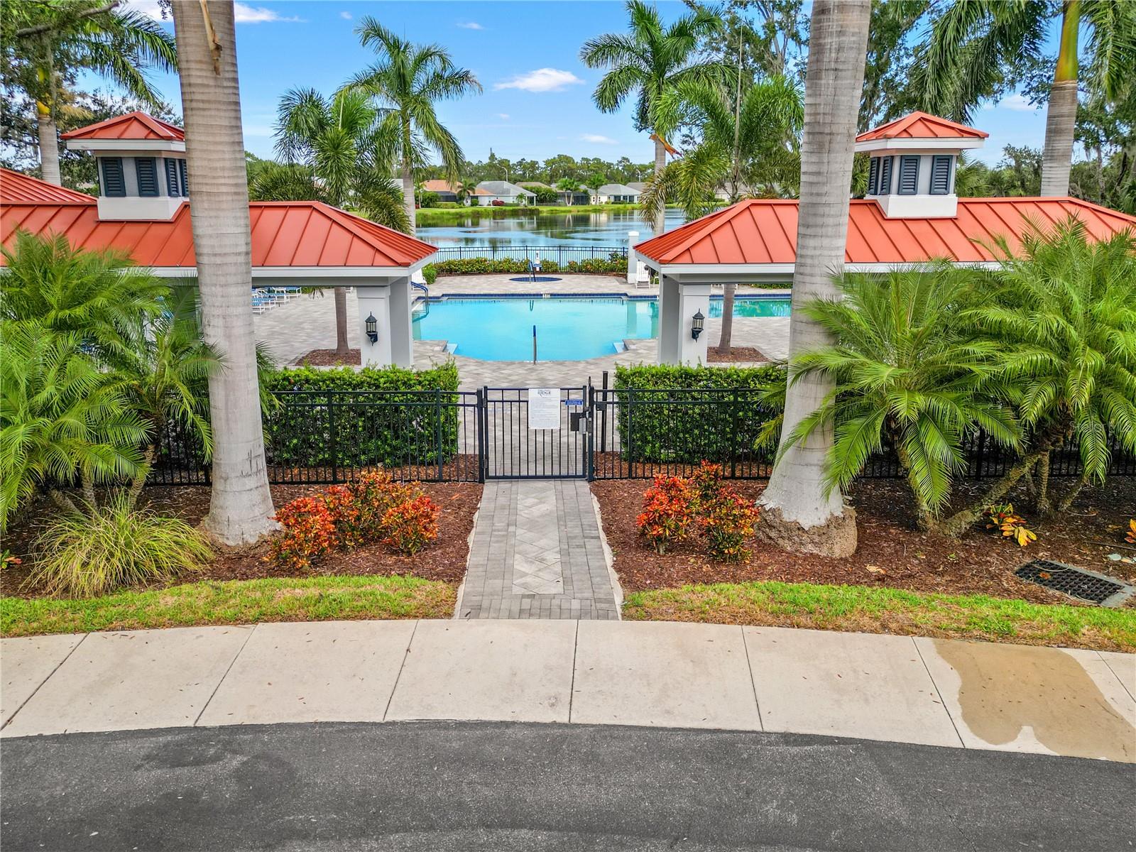 RIDGE AT CROSSING CREEK PH II - Residential