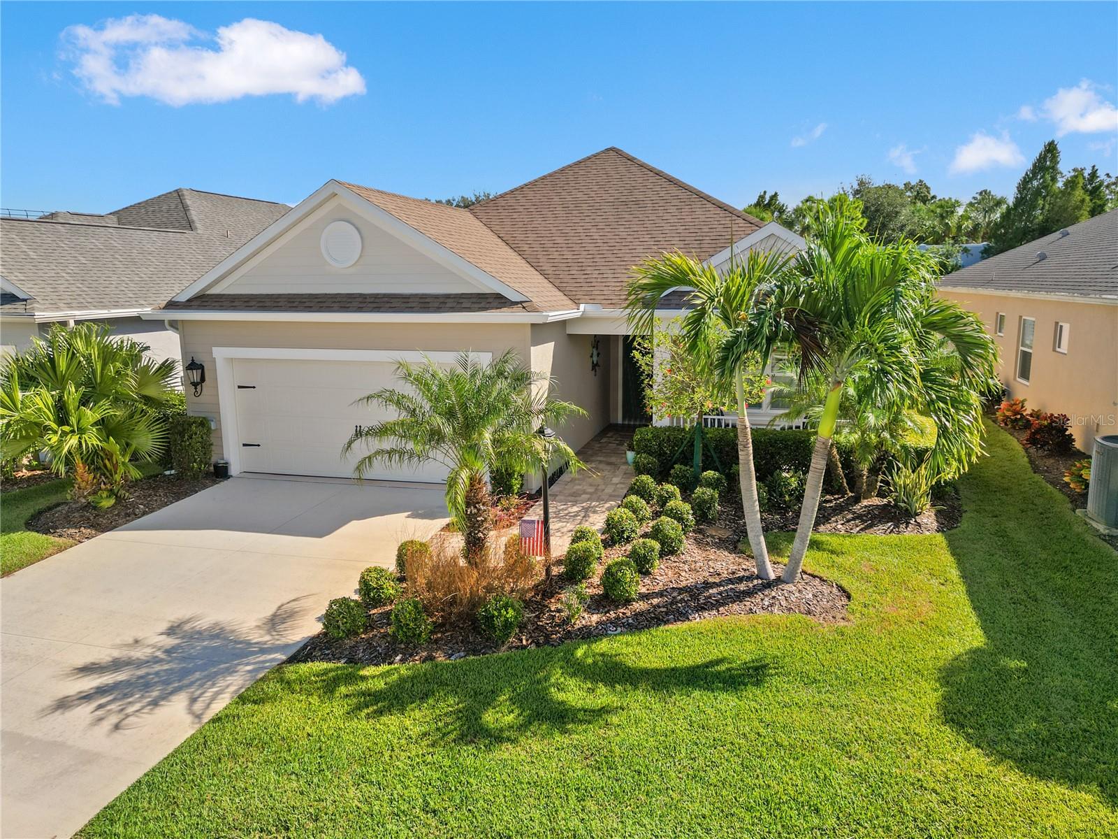 7586 RIDGELAKE CIRCLE