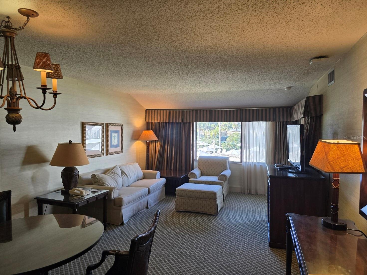 4774 FOX HUNT LANE A108