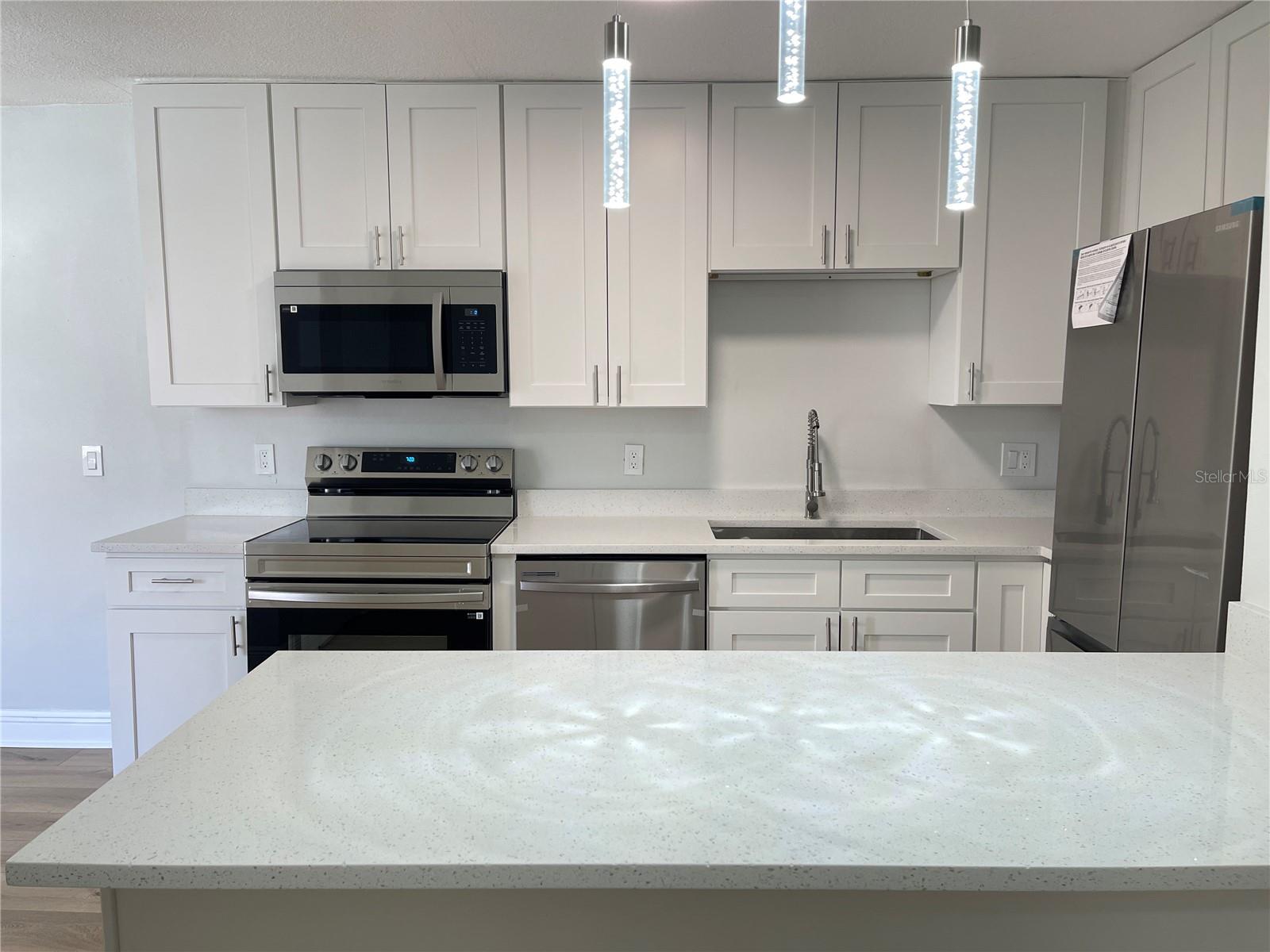 VILLAS CYPRESS CREEK CONDO - Residential