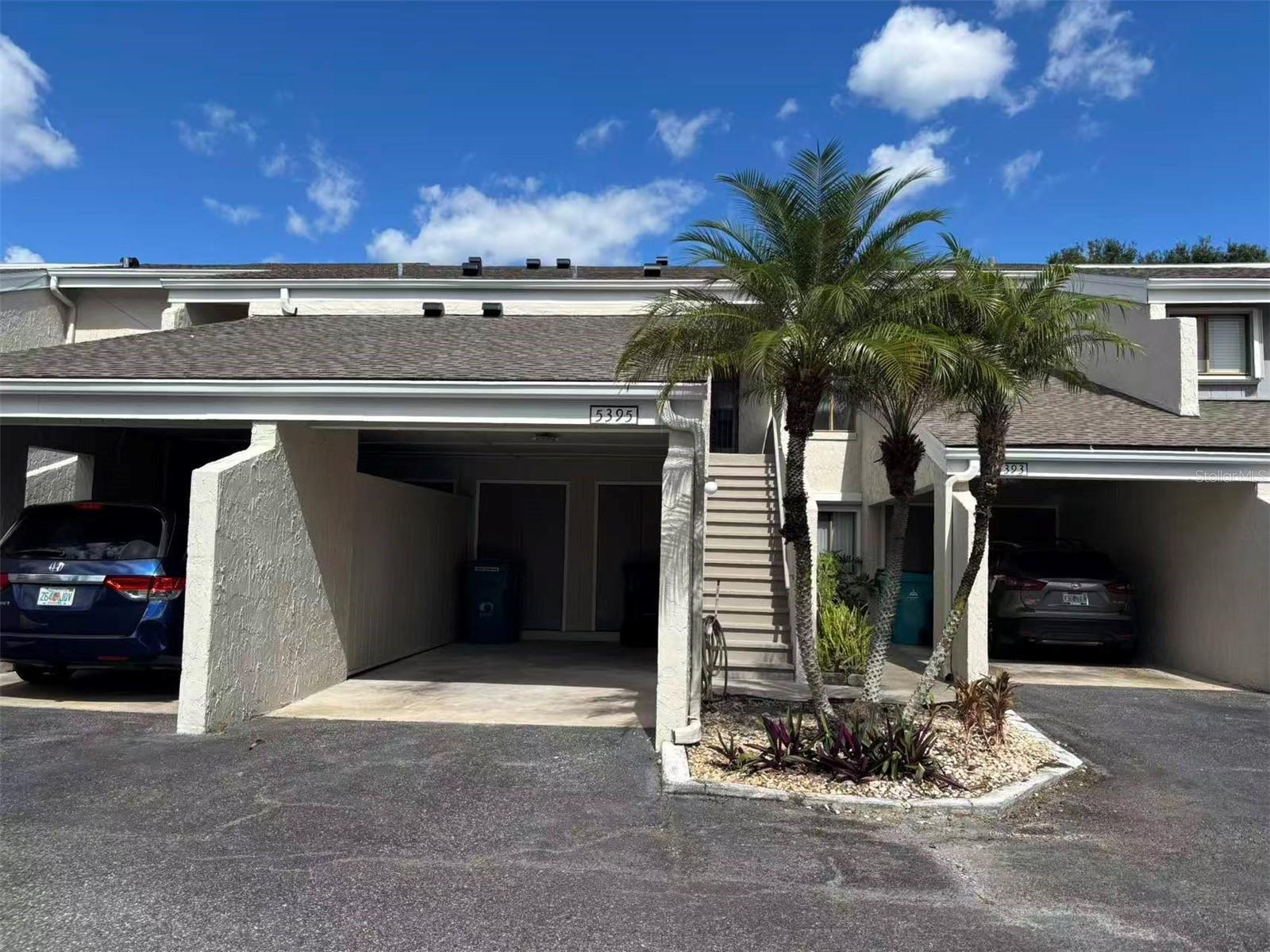VILLAS CYPRESS CREEK CONDO - Residential
