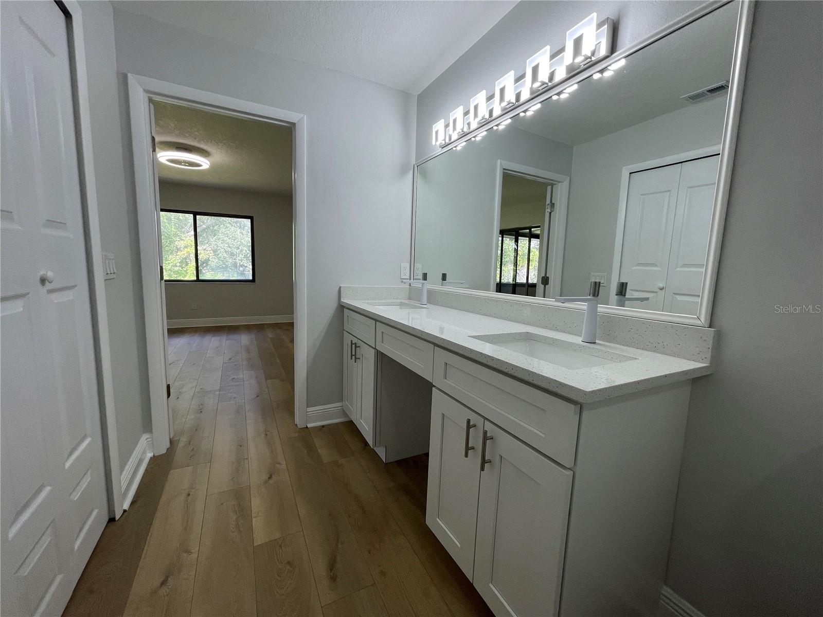 VILLAS CYPRESS CREEK CONDO - Residential