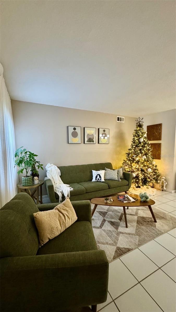 GREENTREE CONDO II - Residential