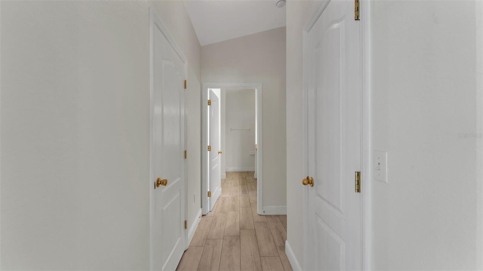 TWIN LAKES AT CHRISTINA PH 02 - Residential