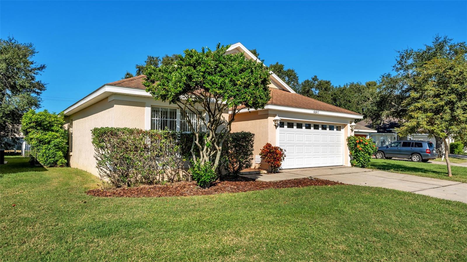 6847 SHADOWCAST LANE