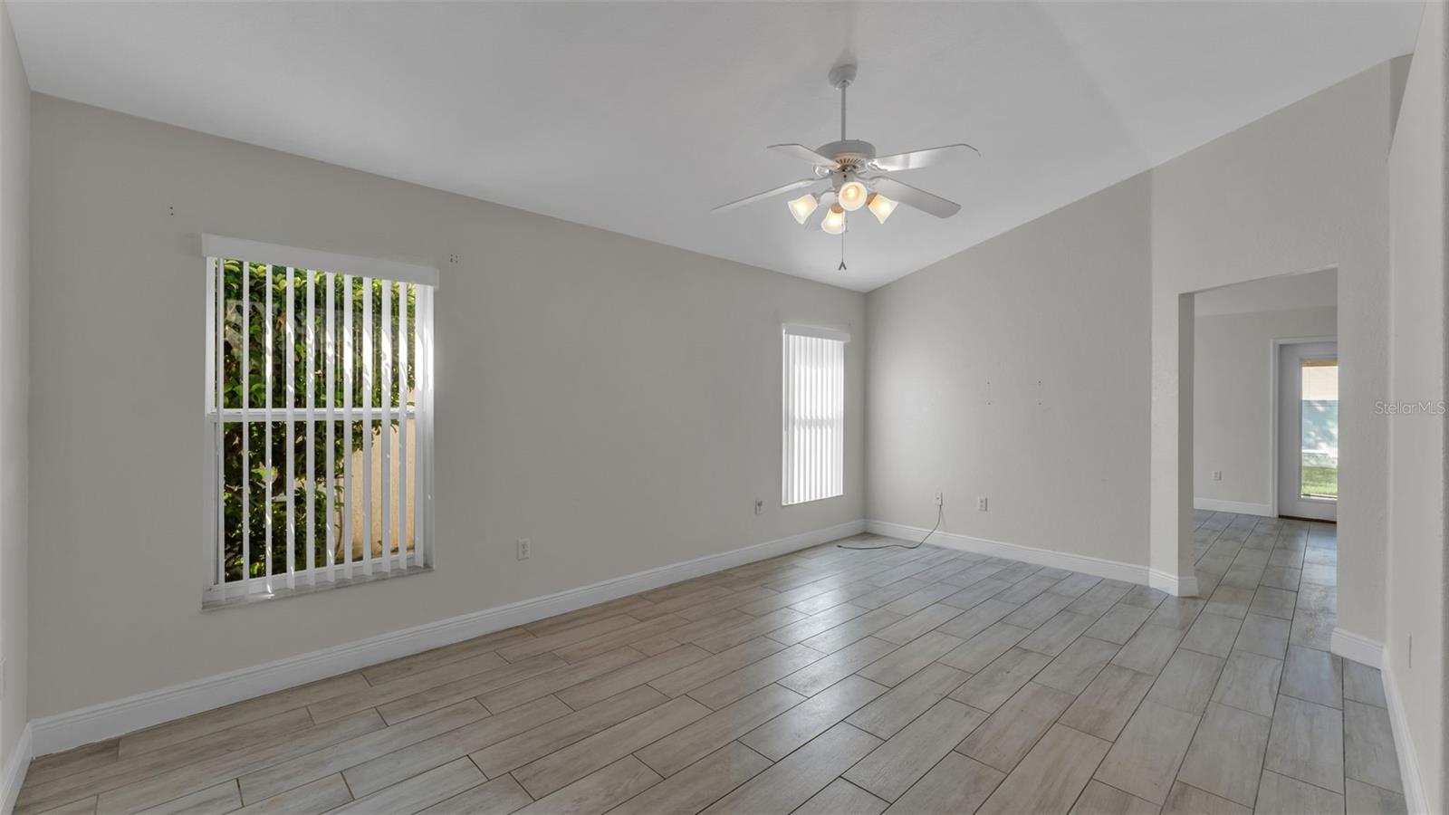 TWIN LAKES AT CHRISTINA PH 02 - Residential